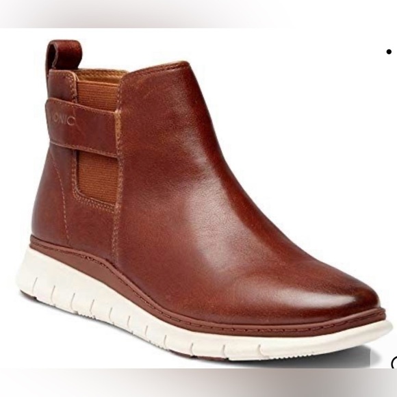 Vionic Women's Kaufman Tan Leather Ankle Booties - Picture 1 of 14